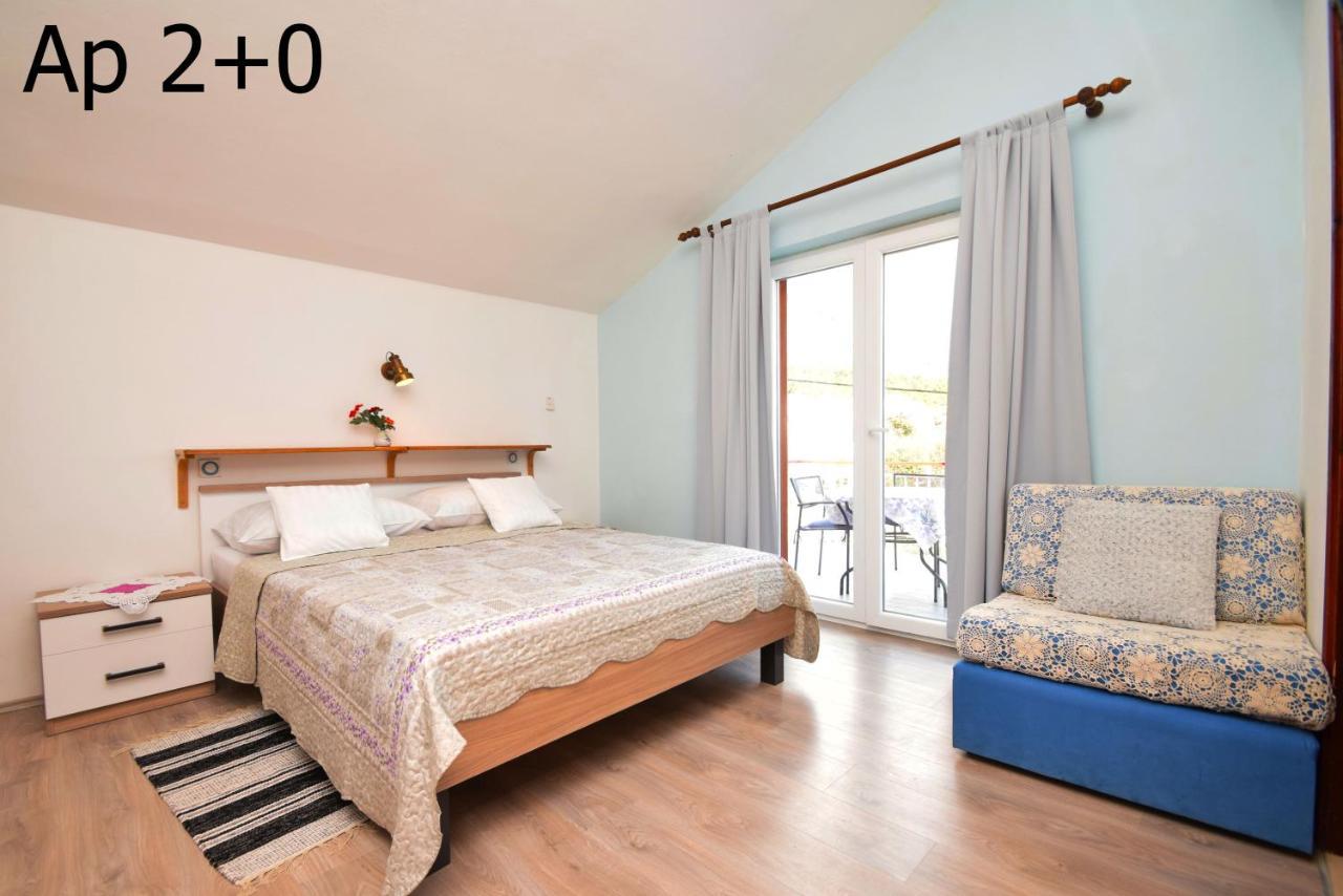 Apartments Mira Starigrad Paklenica Dış mekan fotoğraf