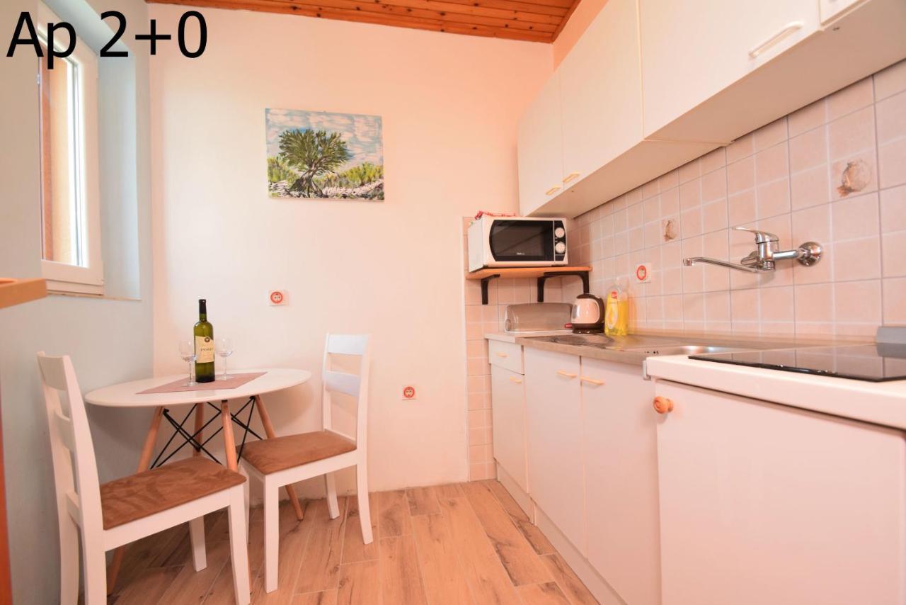 Apartments Mira Starigrad Paklenica Dış mekan fotoğraf