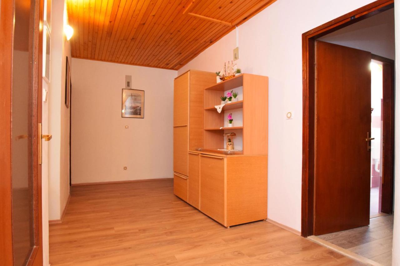 Apartments Mira Starigrad Paklenica Dış mekan fotoğraf